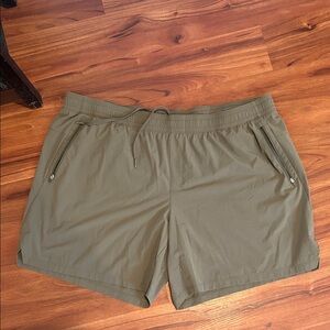 Men’s shorts bundle